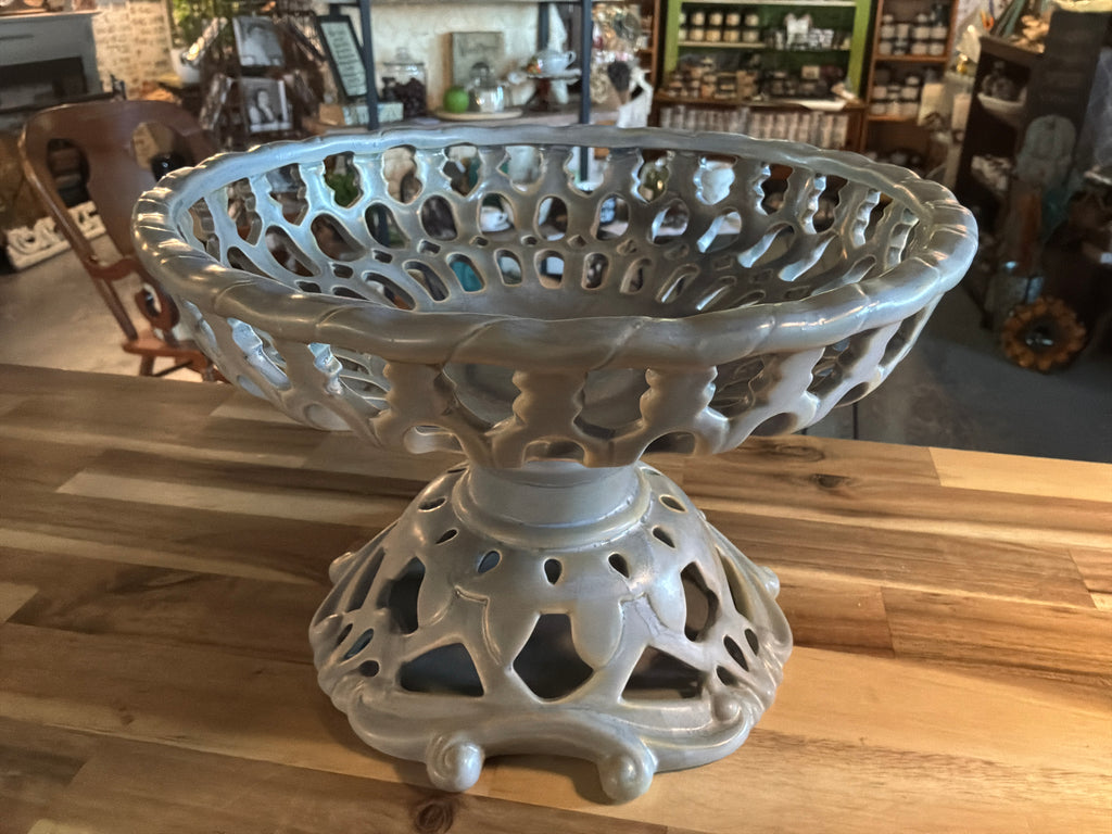 Sculpted Pedestal Basket