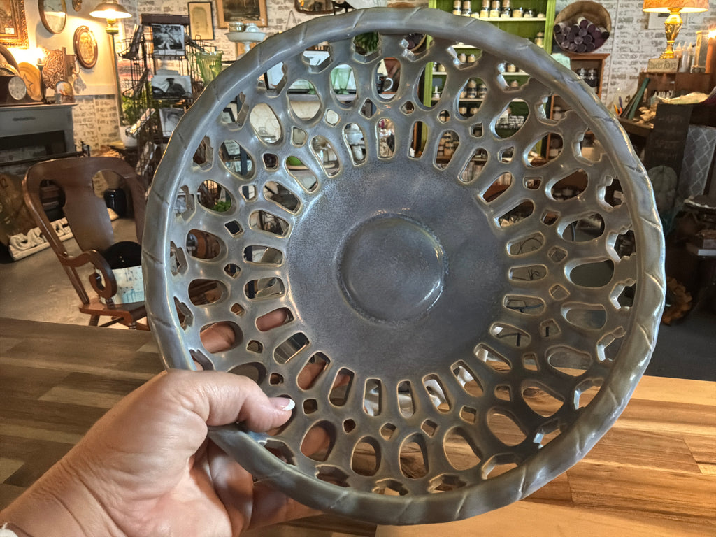 Sculpted Pedestal Basket