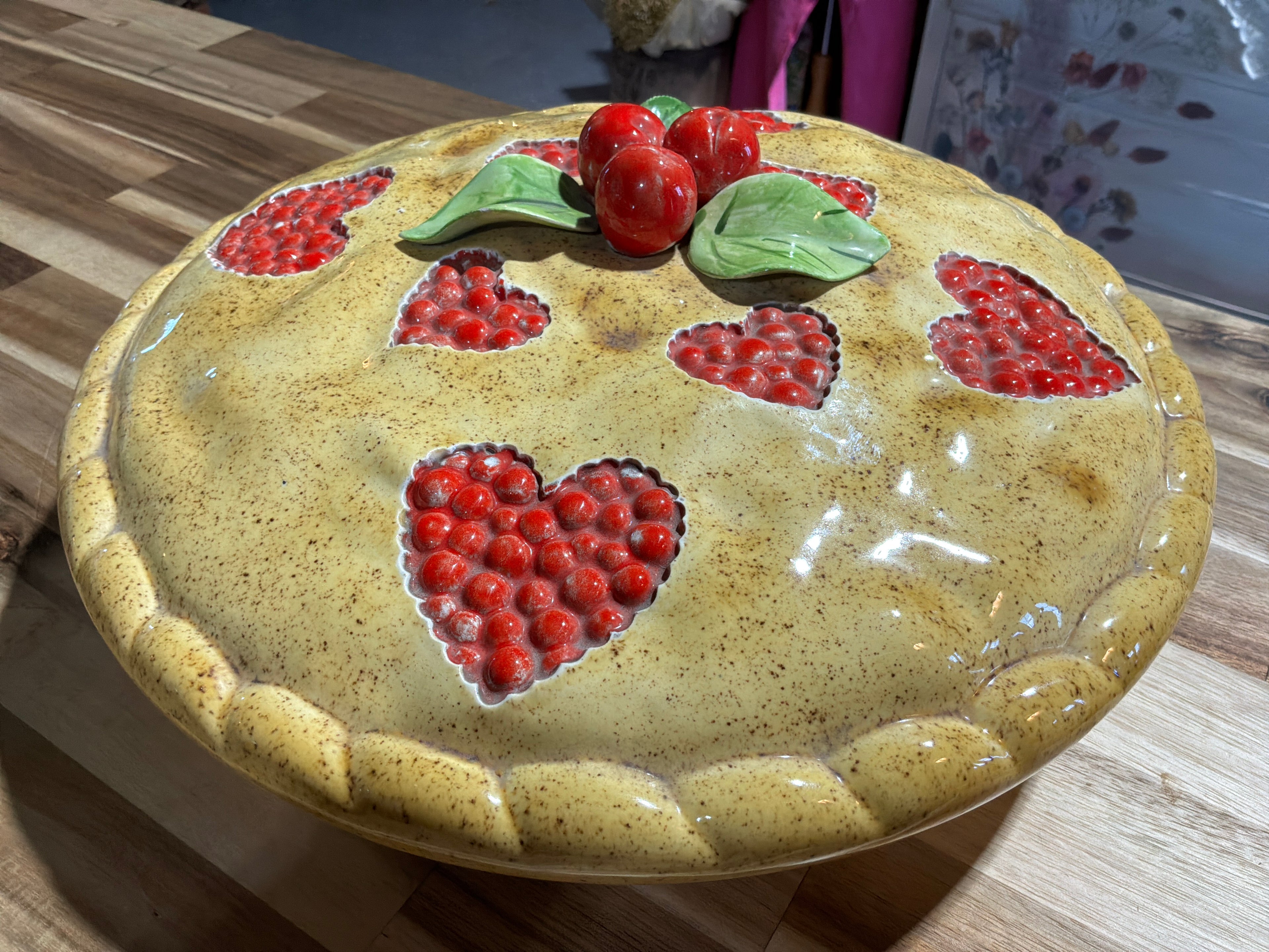Pie covered dish