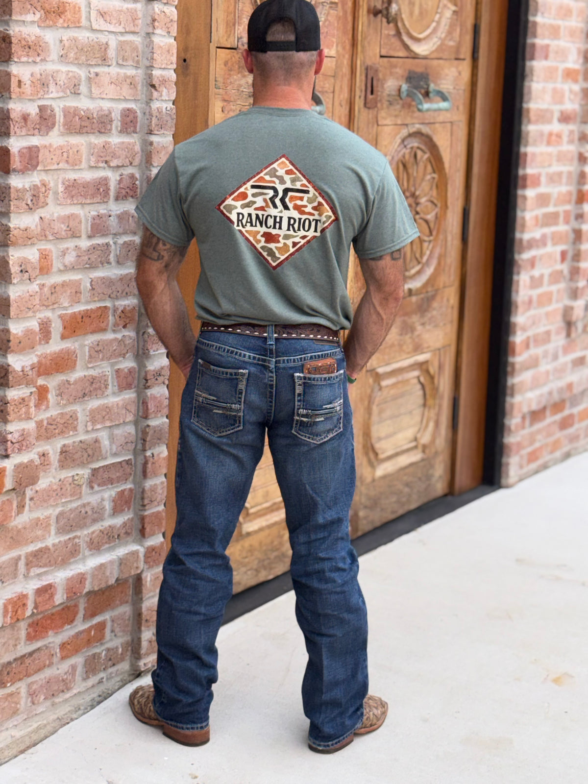 Ranch Riot Printed T-shirt *Mens