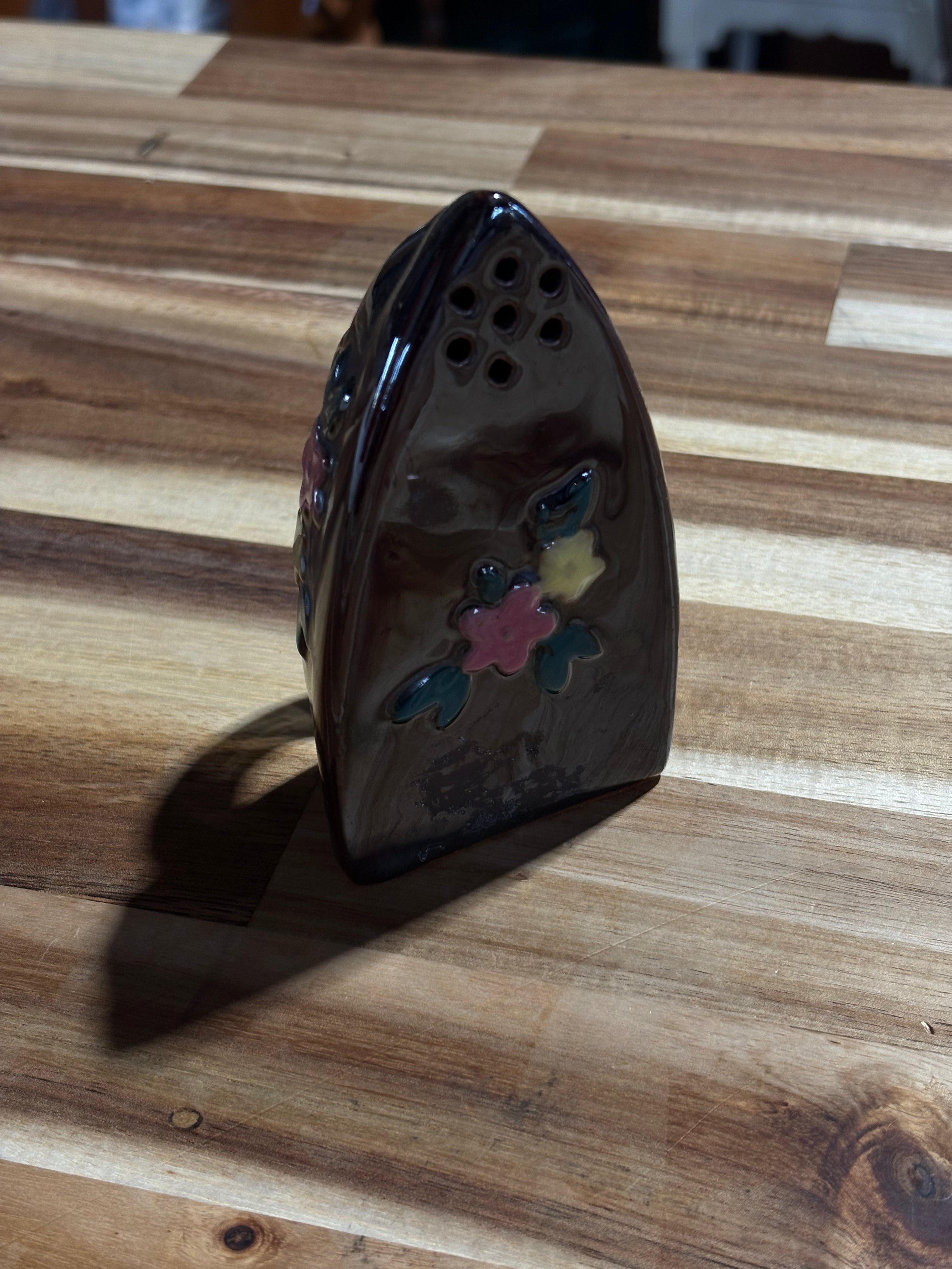 Vintage Single Salt/Pepper Shaker Iron