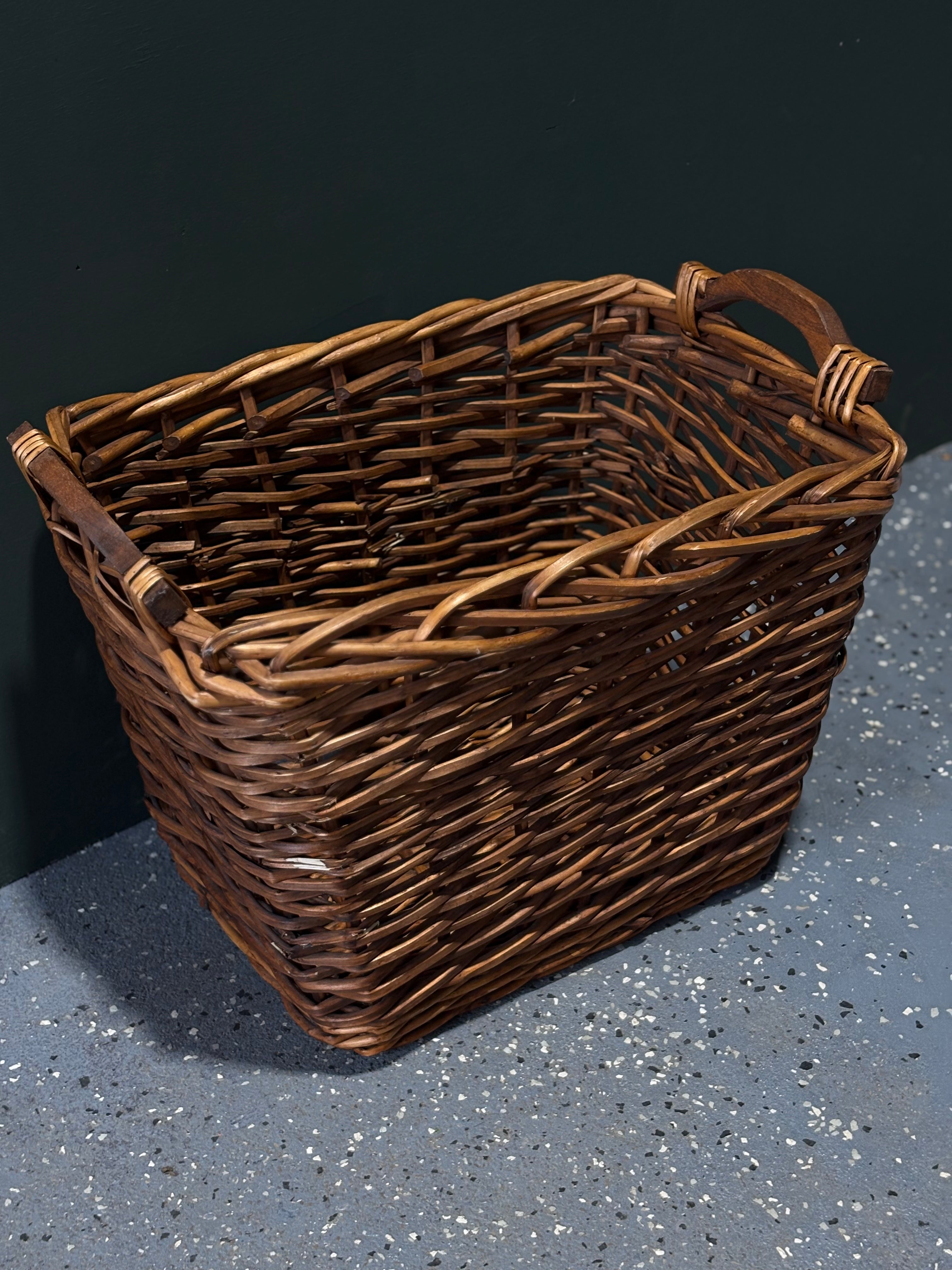 Large Wicker Basket w/Wood Handles